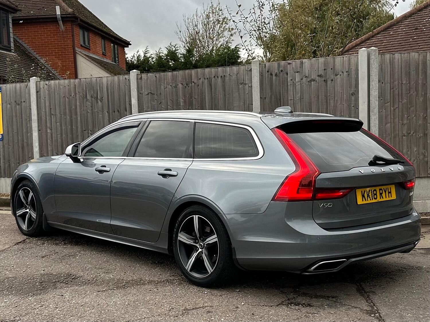 Used Volvo V90 2018 for sale - 76497486: Photo 5