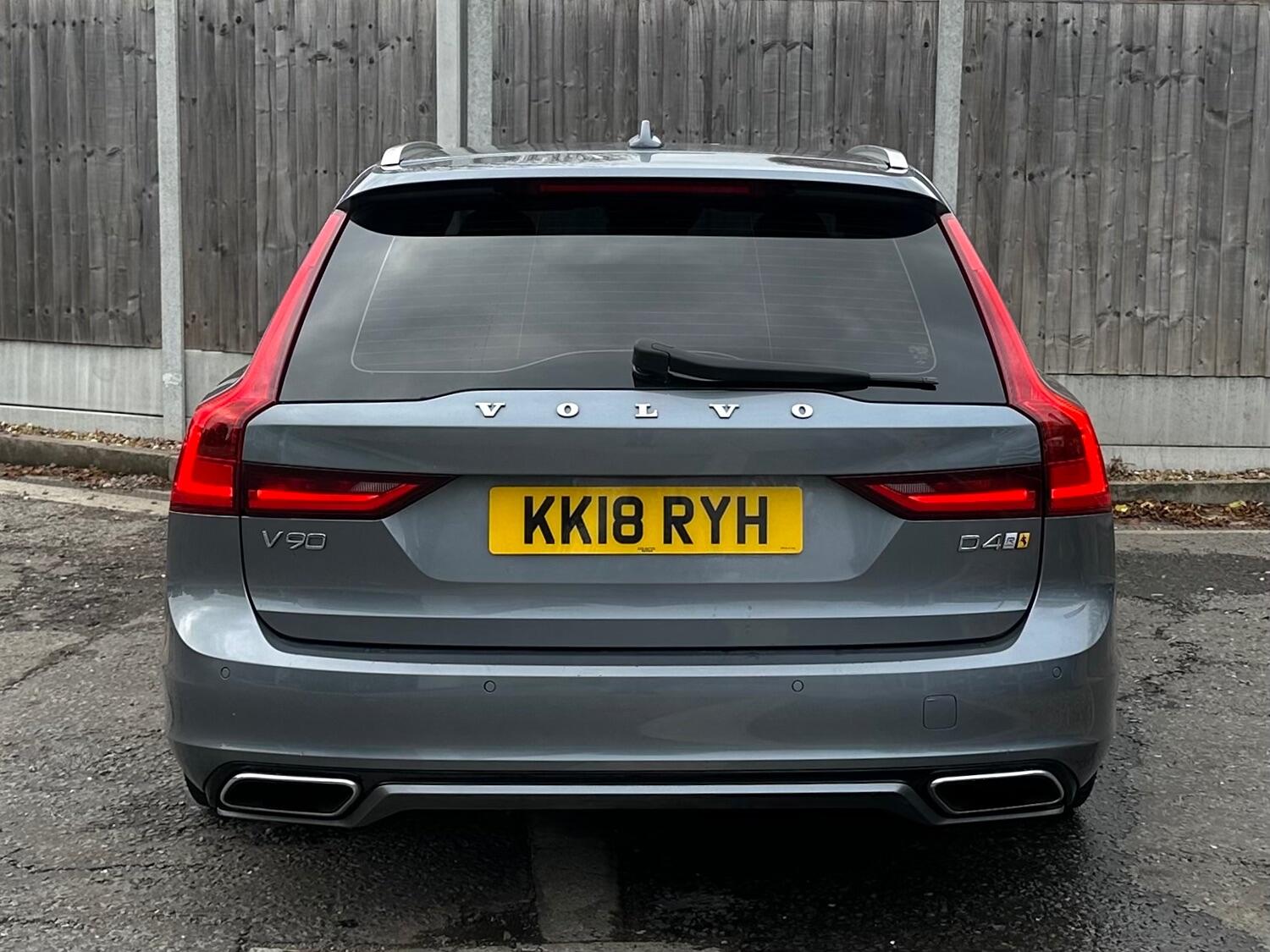 Used Volvo V90 2018 for sale - 76497486: Photo 6