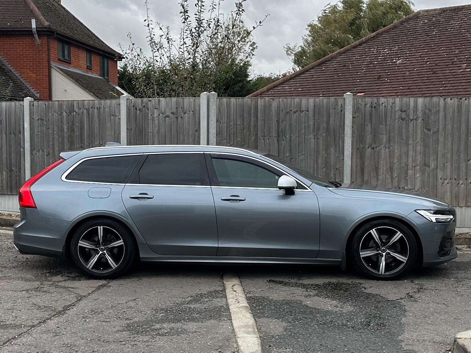 Used Volvo V90 2018 for sale - 76497486: Photo 9