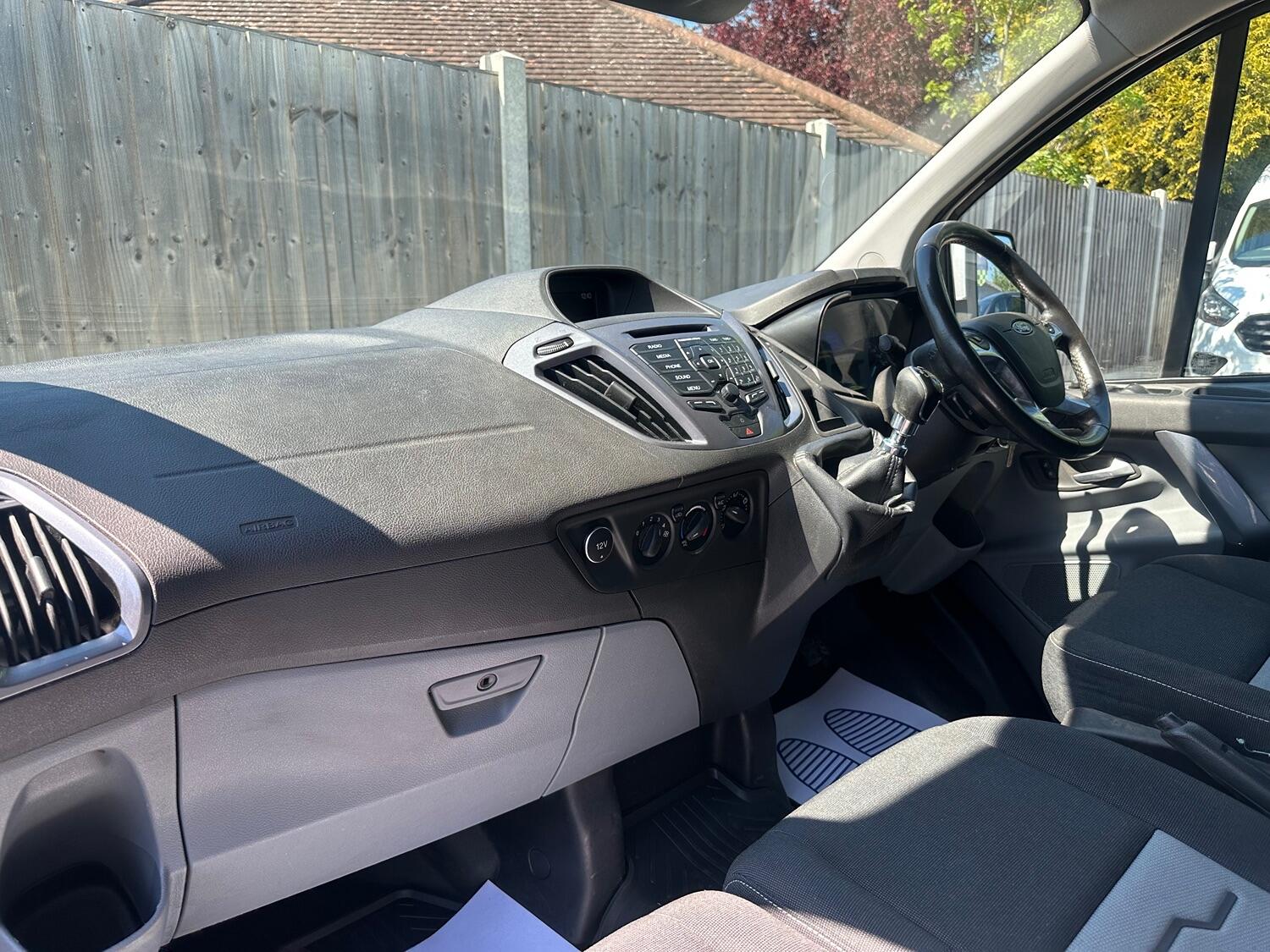 Used Ford Transit Custom 2017 for sale - 77124207: Photo 16