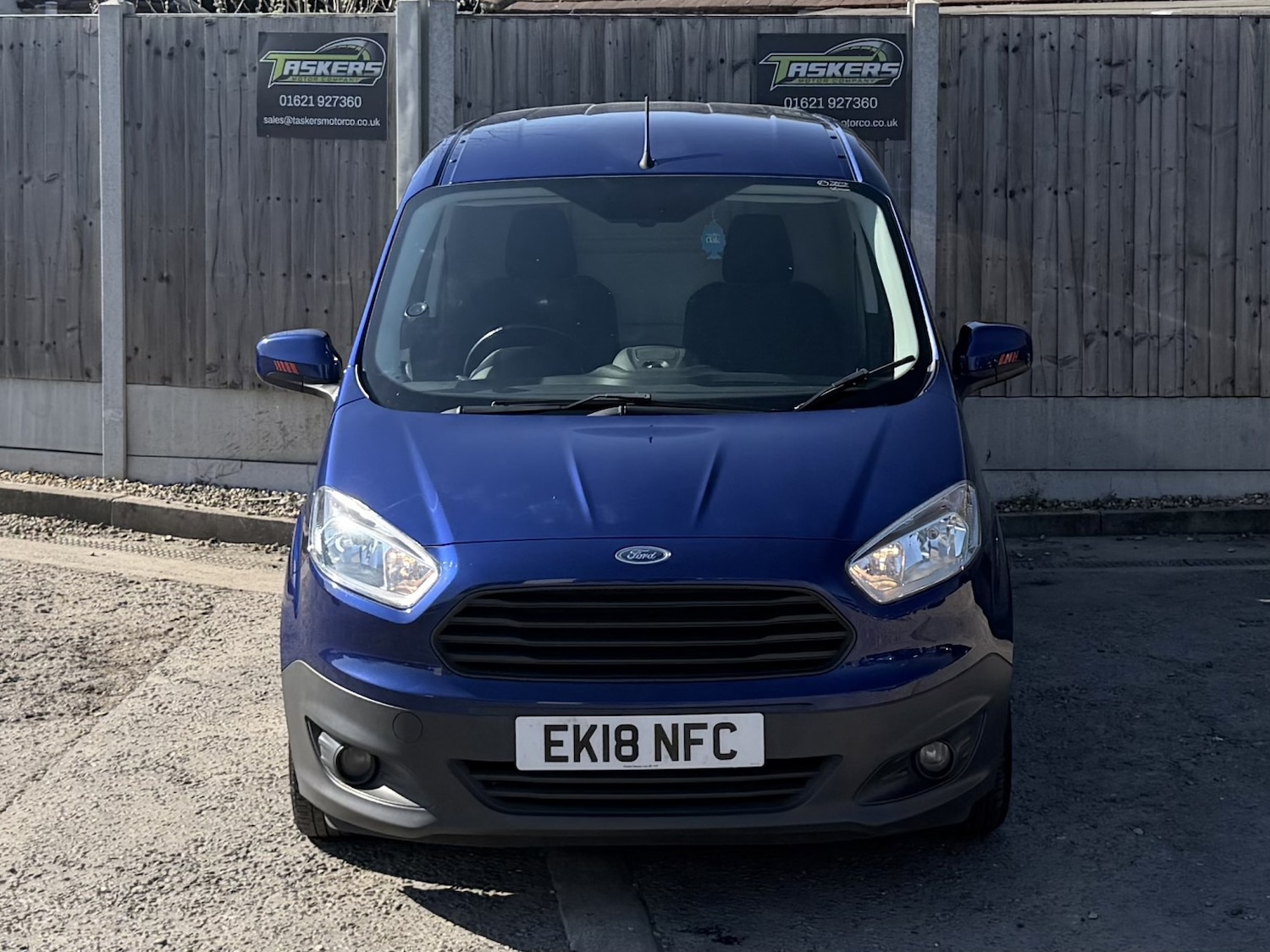 Used Ford Transit Courier 2018 for sale - 77945778: Photo 23