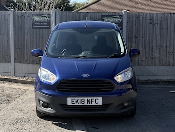 Used Ford Transit Courier 2018 for sale - 77945778: Photo