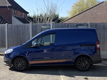 Used Ford Transit Courier 2018 for sale - 77945778: Photo