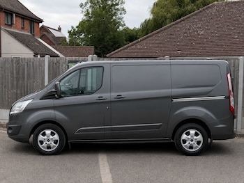 Used Ford Transit Custom 2017 for sale - 79551931: Photo