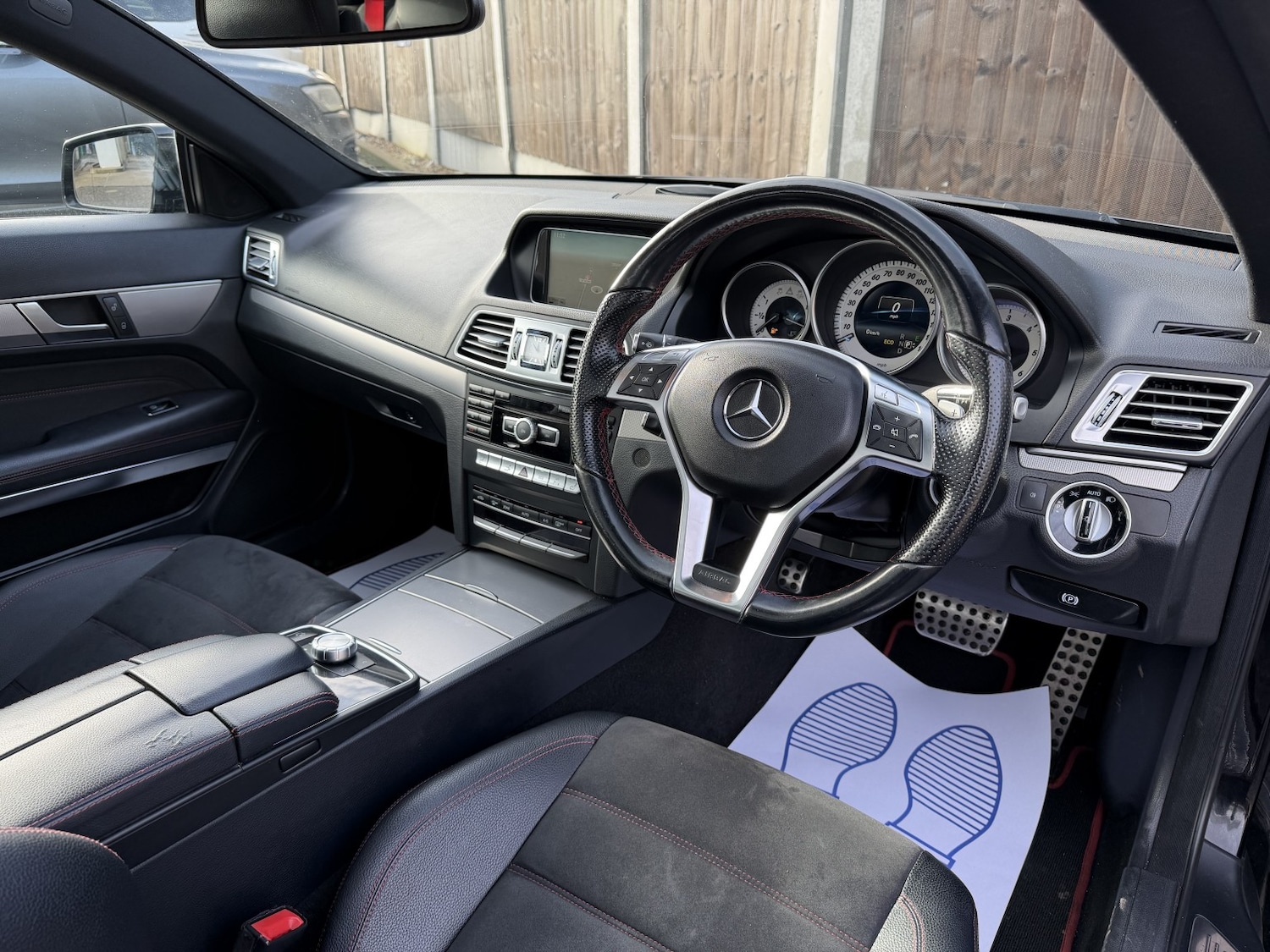 Used Mercedes-Benz E Class 2014 for sale - 77603345: Photo 11