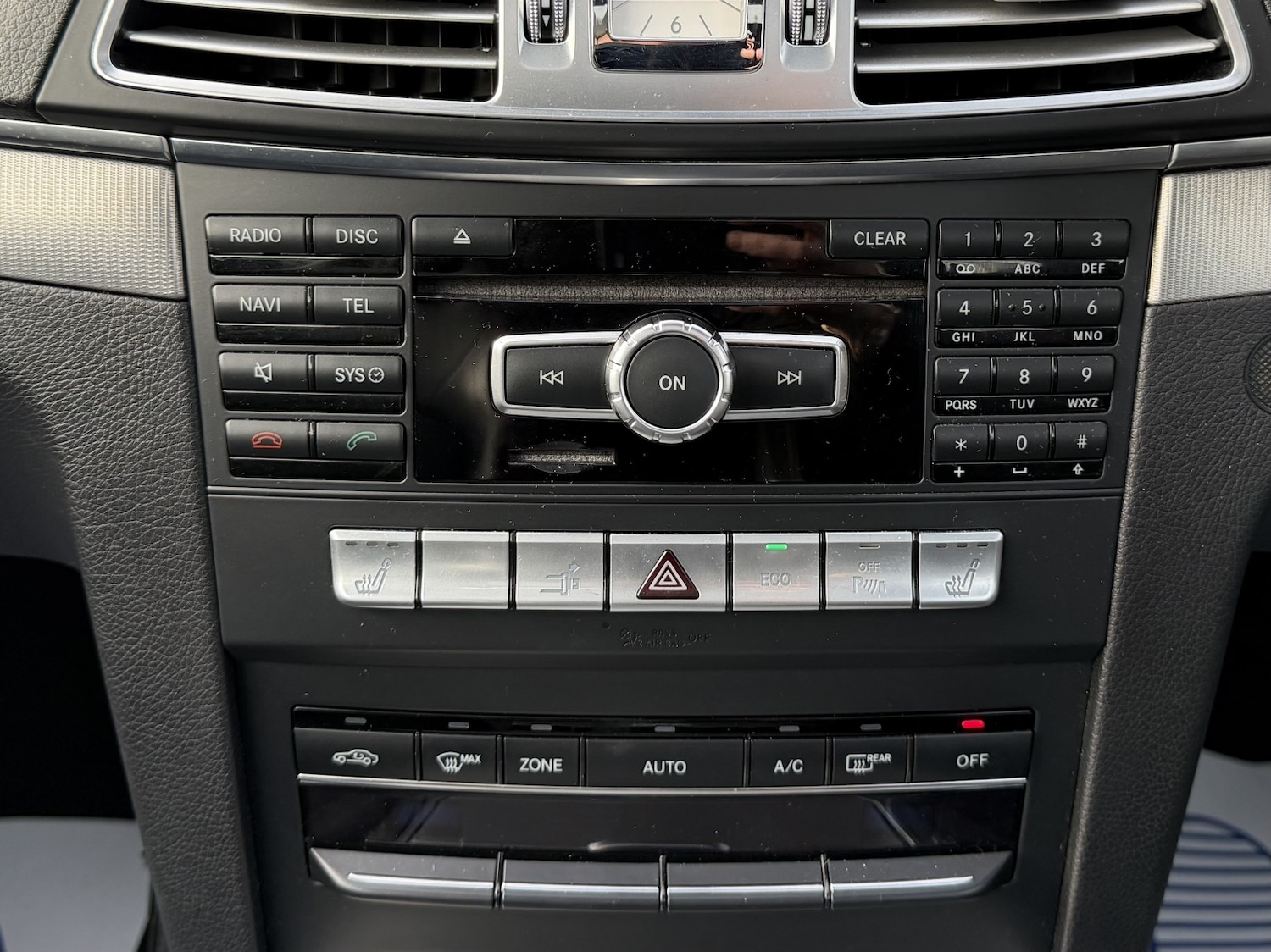 Used Mercedes-Benz E Class 2014 for sale - 77603345: Photo 21