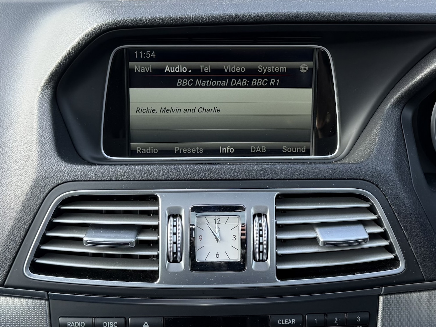 Used Mercedes-Benz E Class 2014 for sale - 77603345: Photo 23