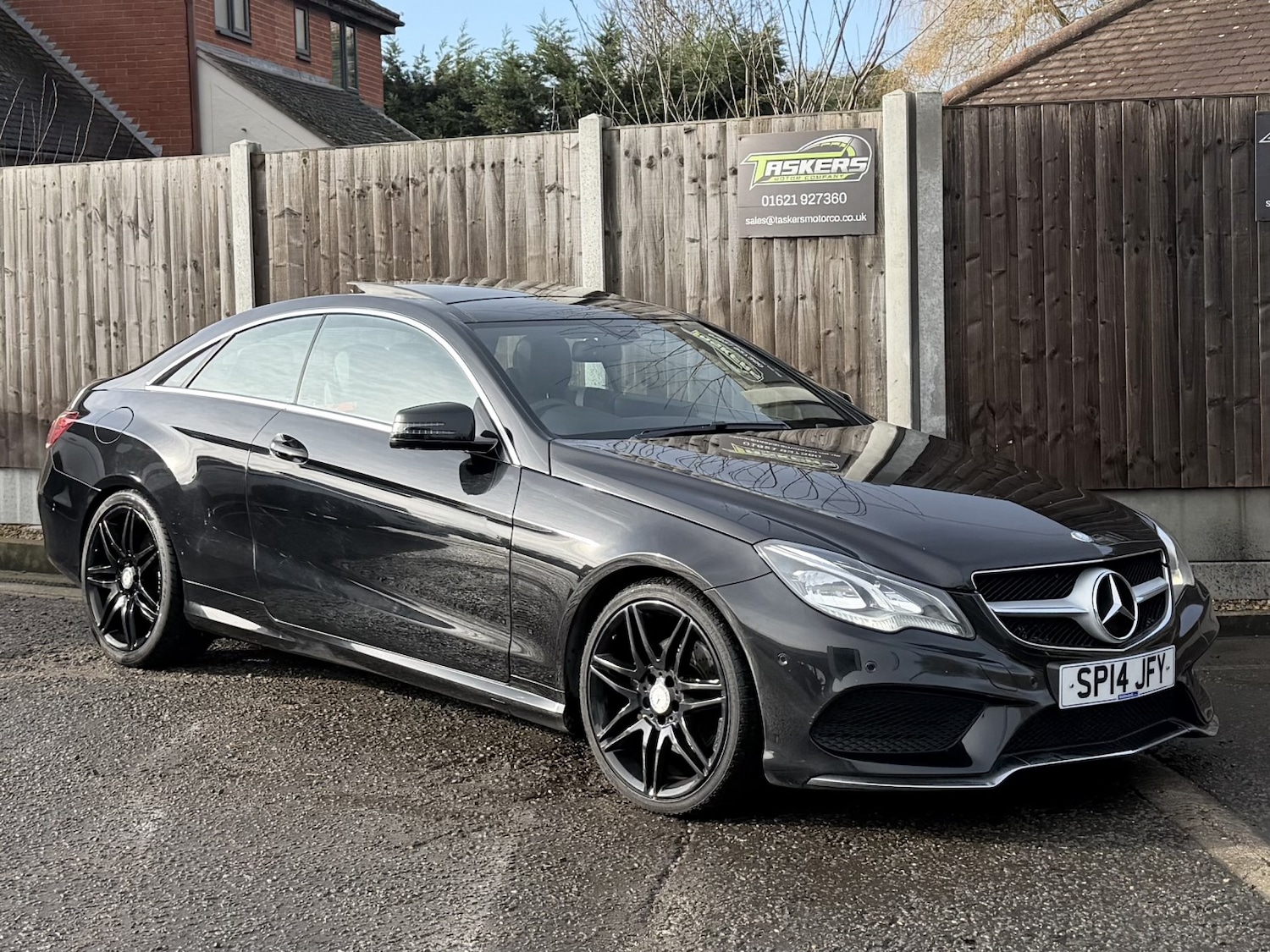 Used Mercedes-Benz E Class 2014 for sale - 77603345: Photo 28