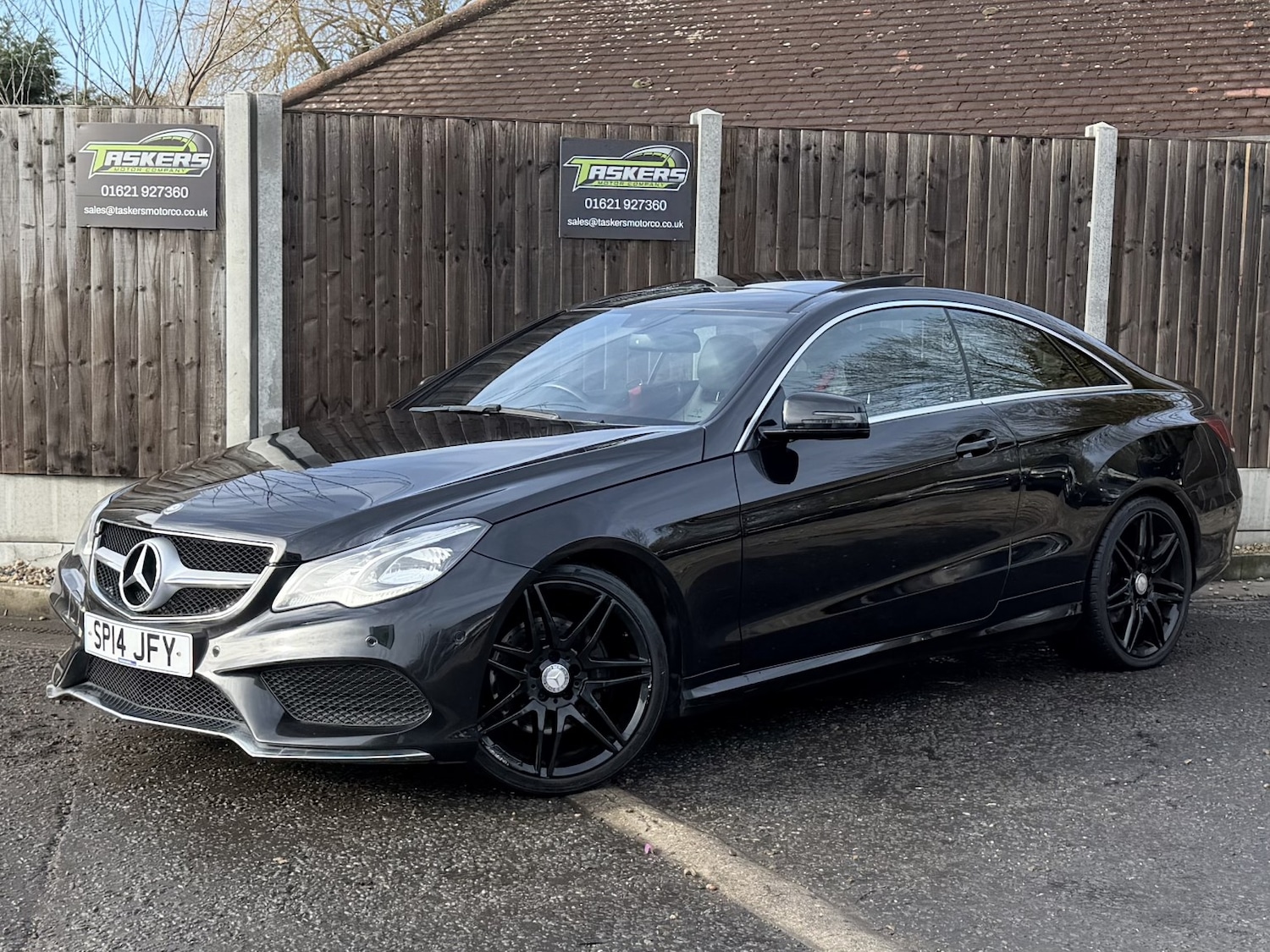 Used Mercedes-Benz E Class 2014 for sale - 77603345: Photo 3