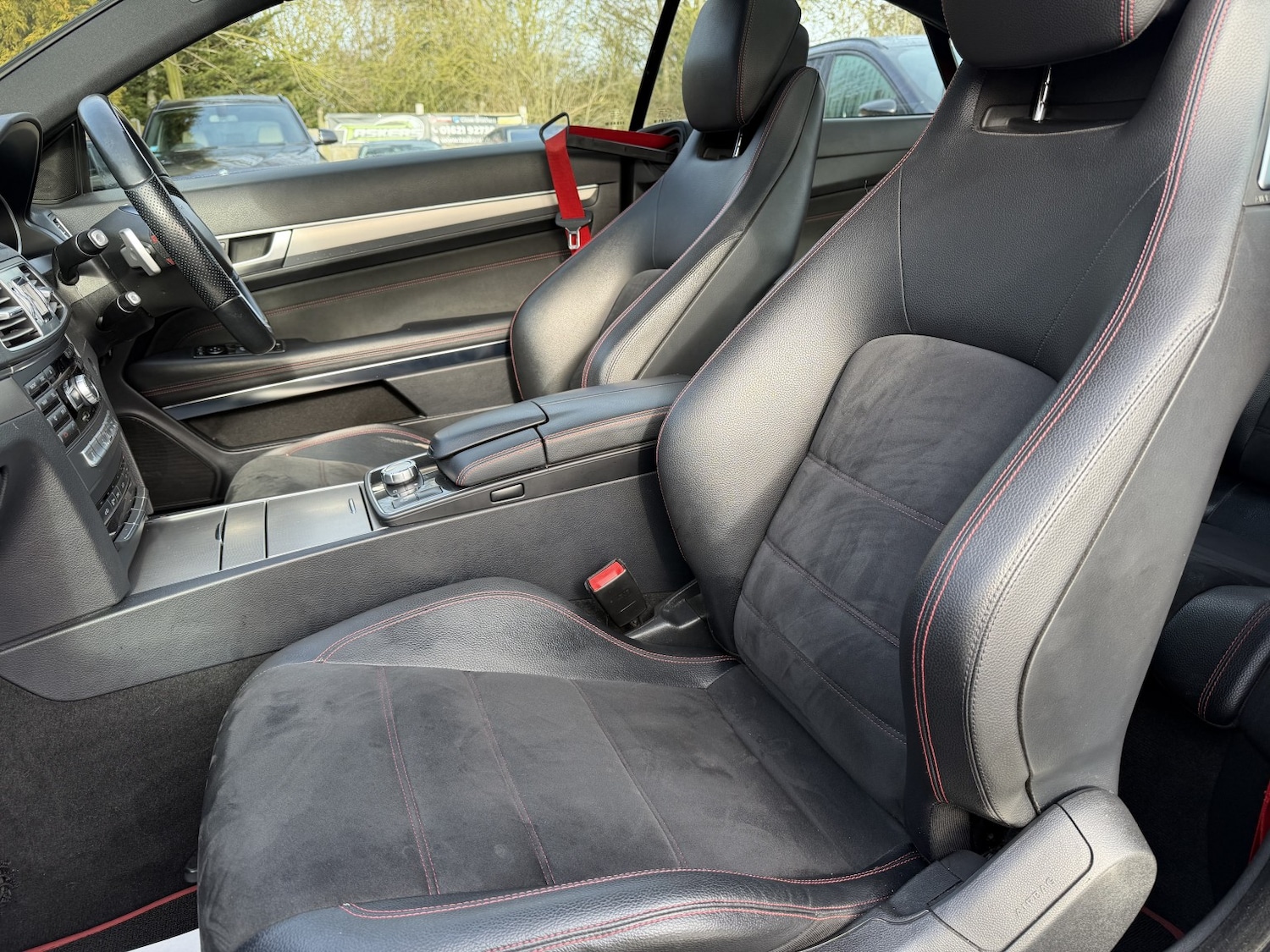 Used Mercedes-Benz E Class 2014 for sale - 77603345: Photo 32