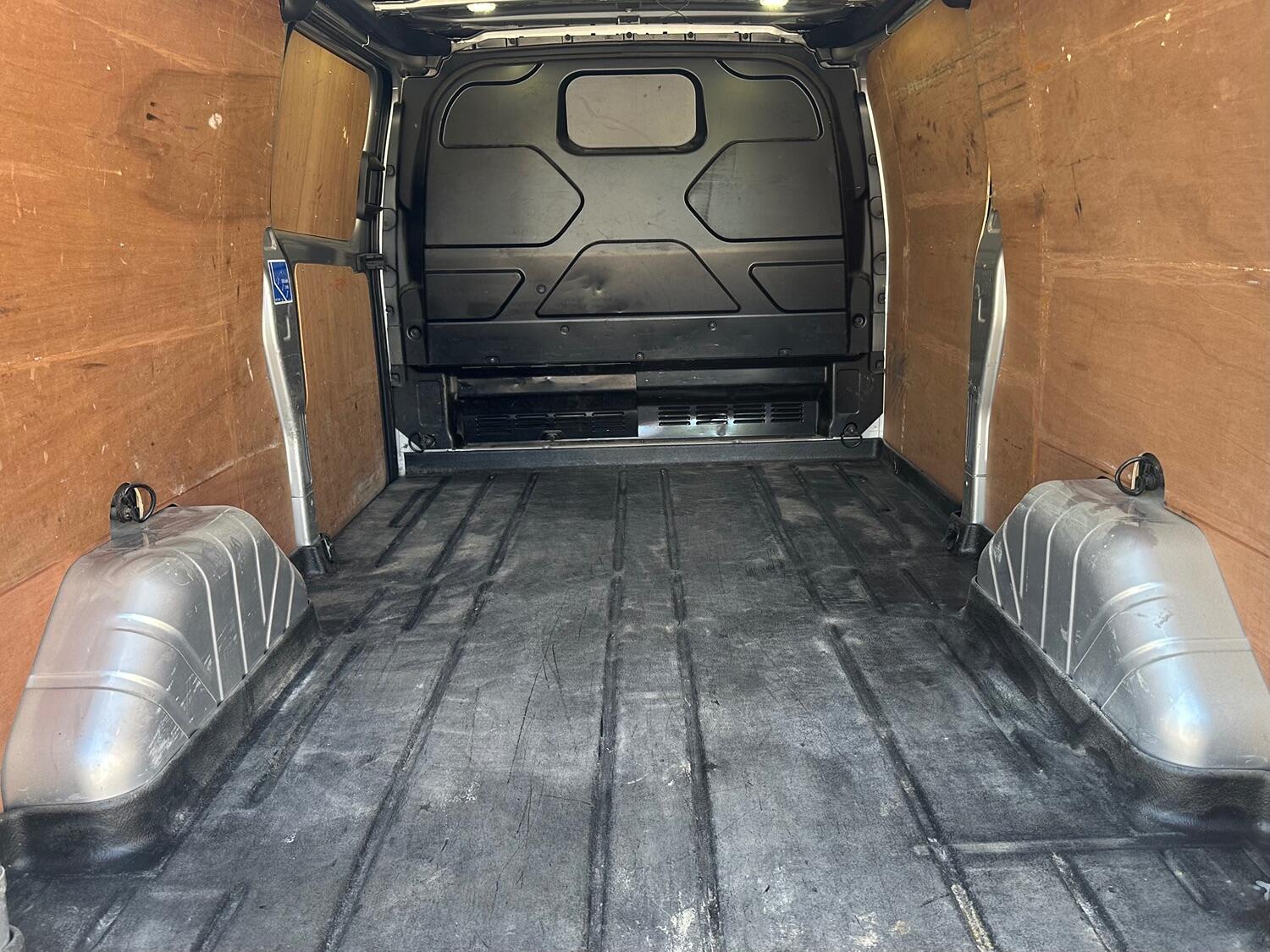 Used Ford Transit Custom 2017 for sale - 76734779: Photo 29