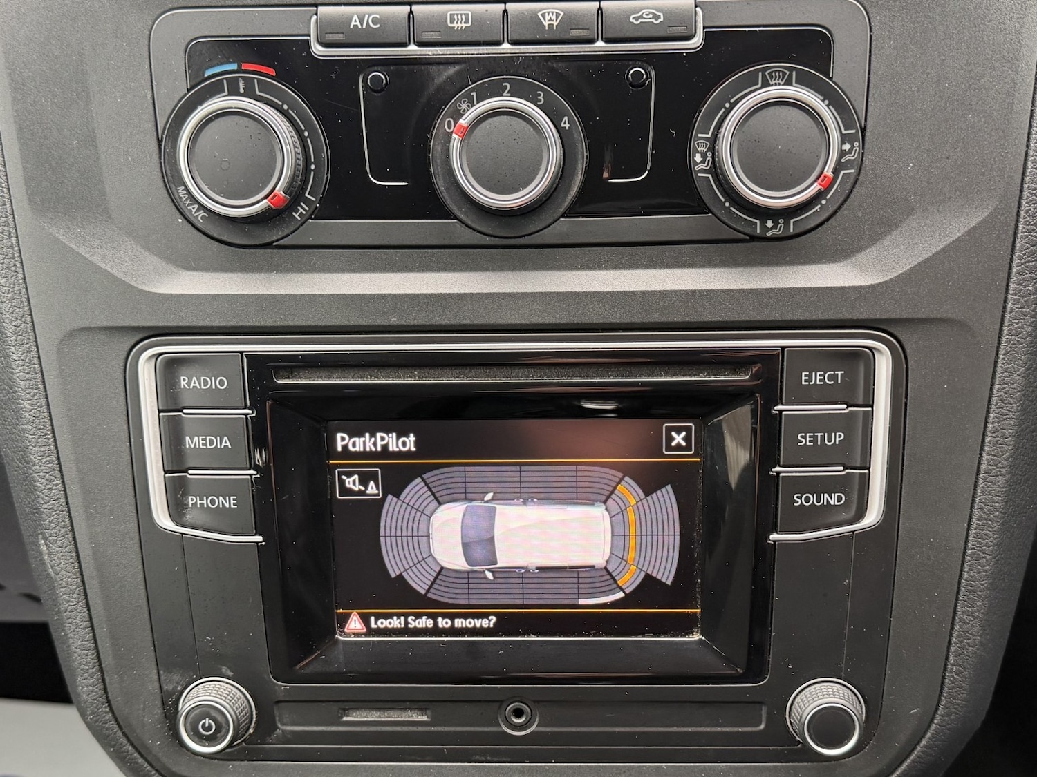 Used Volkswagen Caddy Maxi Life 2016 for sale - 78149669: Photo 29