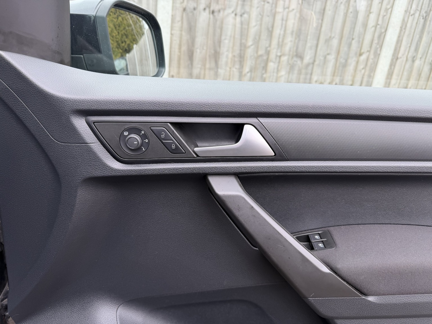 Used Volkswagen Caddy Maxi Life 2016 for sale - 78149669: Photo 36