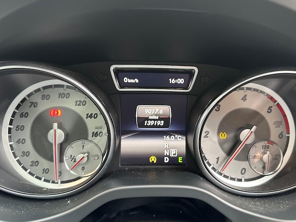 Used Mercedes-Benz GLA 2015 for sale - 76305657: Photo 12