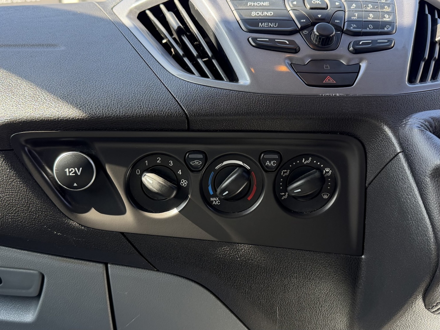 Used Ford Transit Custom 2018 for sale - 78038917: Photo 19