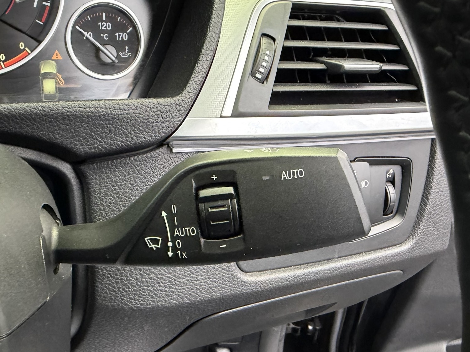 Used BMW 3 Series 2018 for sale - 77124203: Photo 30