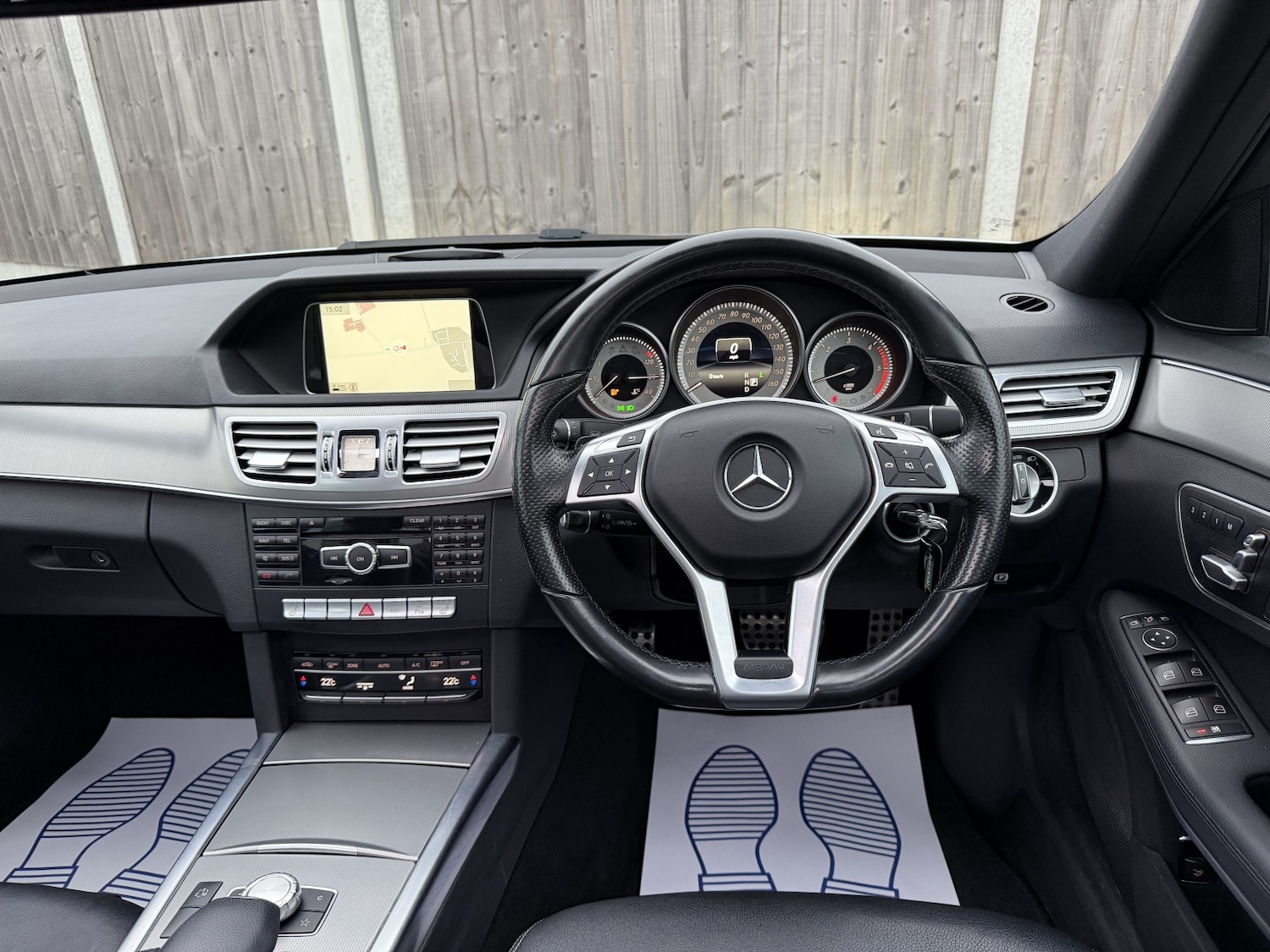Used Mercedes-Benz E Class 2016 for sale - 77124197: Photo 28