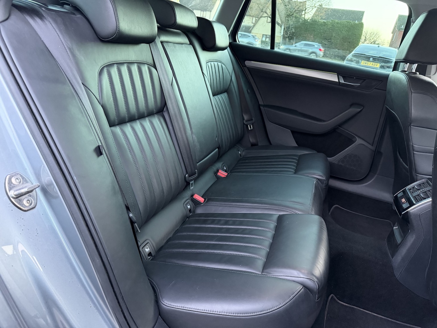 Used Skoda Superb 2016 for sale - 77313911: Photo 13