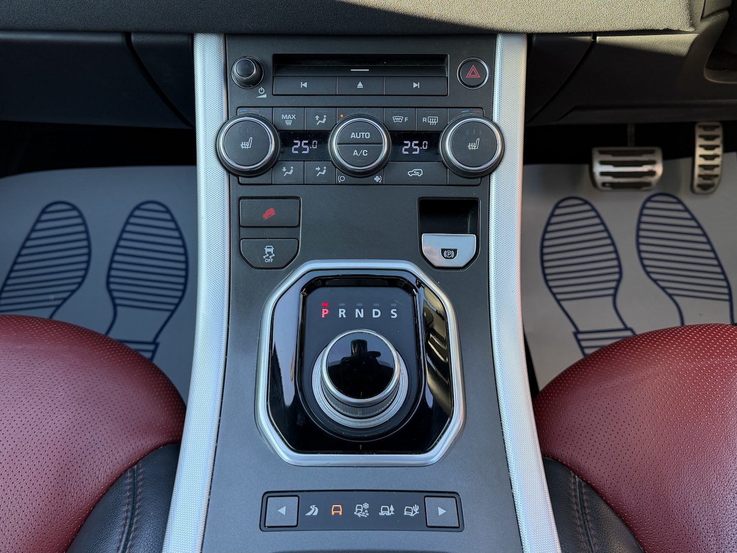 Used Land Rover Range Rover Evoque 2012 for sale - 77124223: Photo 26