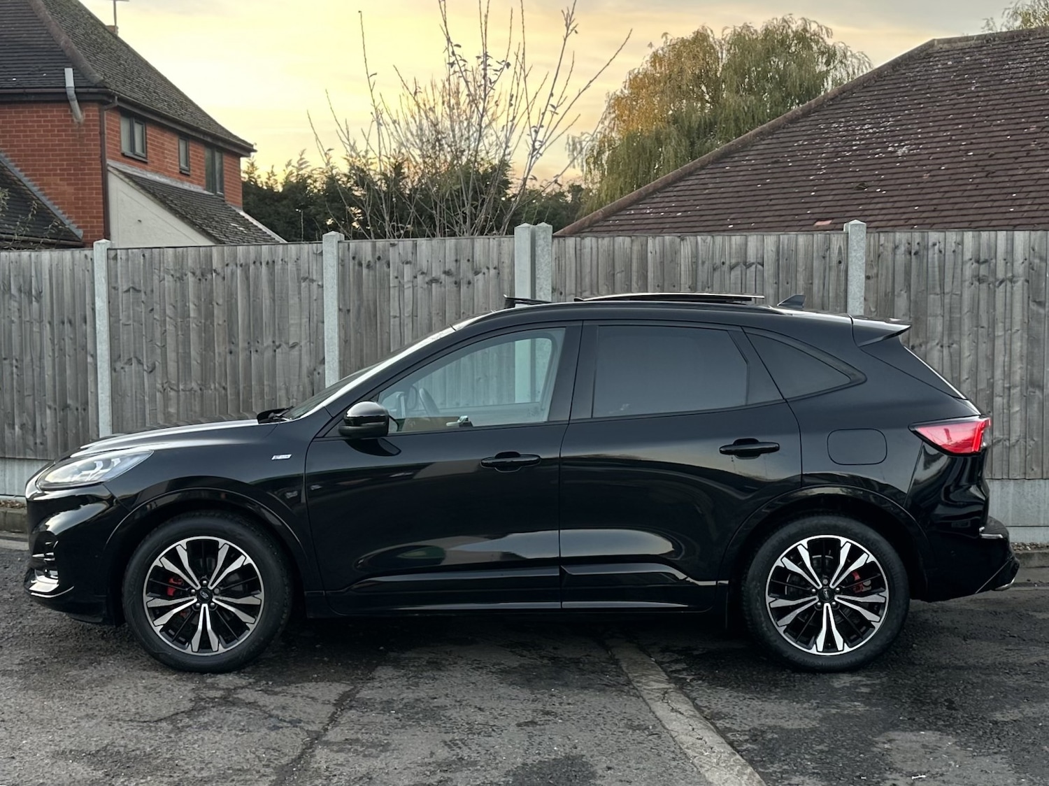 Used Ford Kuga 2022 for sale - 77124236: Photo 4