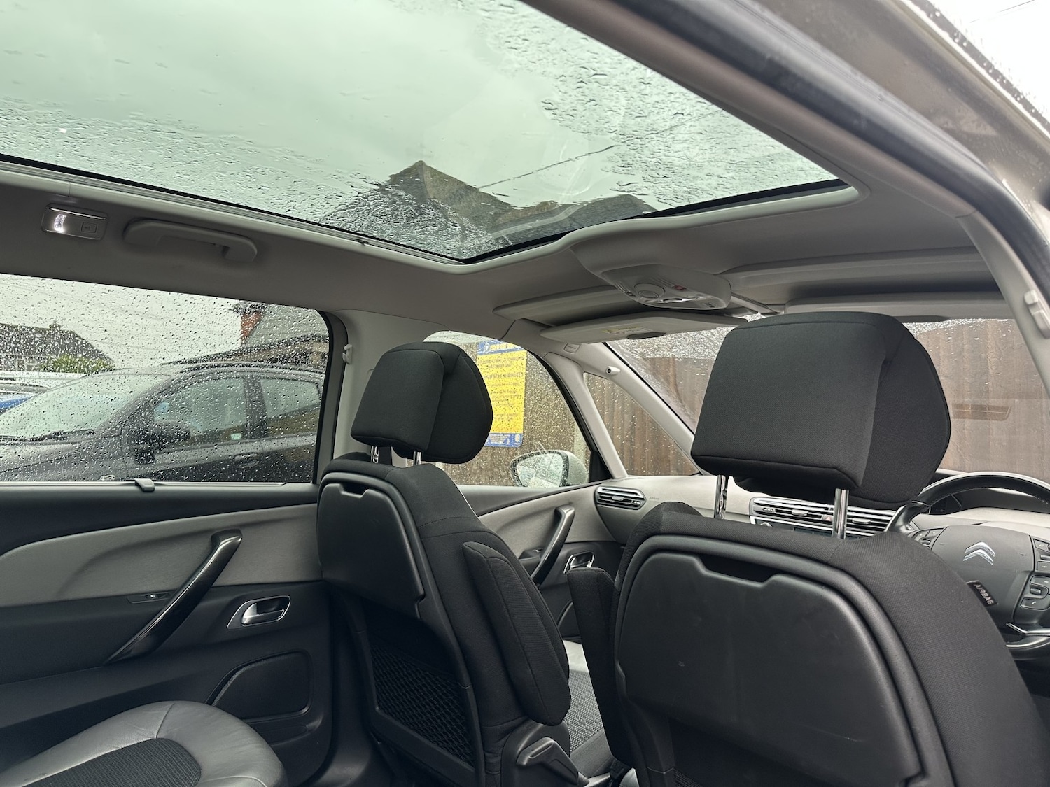 Used Citroen C4 Grand Picasso 2018 for sale - 76591525: Photo 15