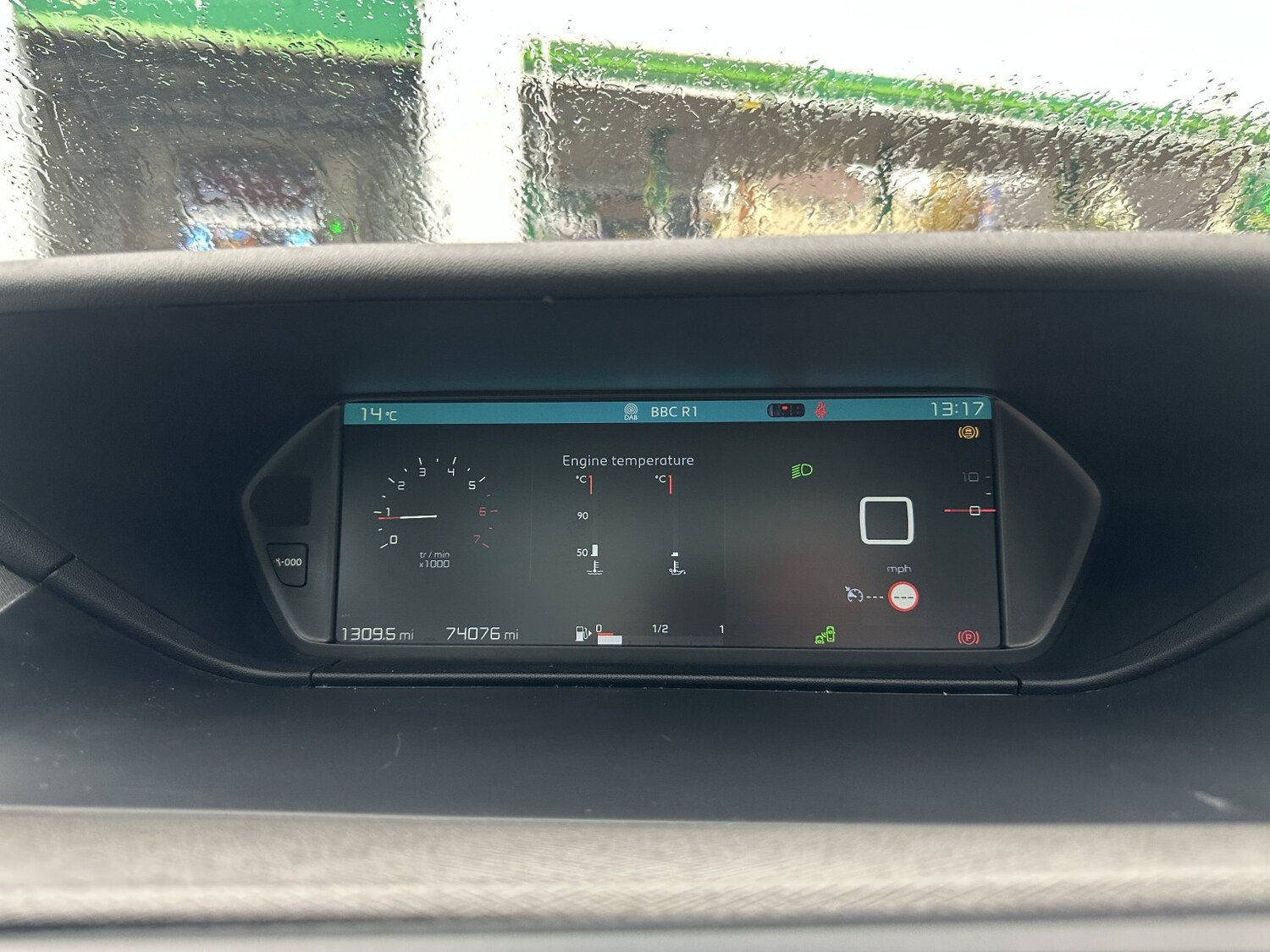 Used Citroen C4 Grand Picasso 2018 for sale - 76591525: Photo 32