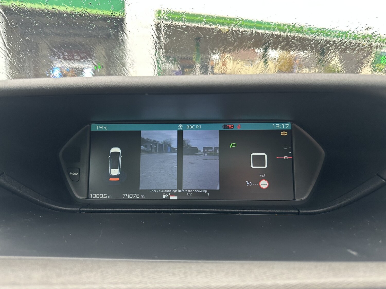 Used Citroen C4 Grand Picasso 2018 for sale - 76591525: Photo 51