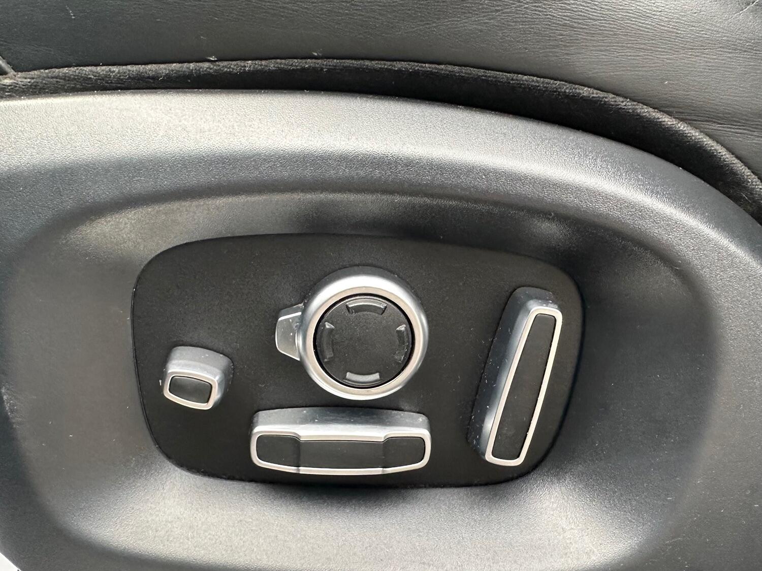 Used Land Rover Range Rover Sport 2015 for sale - 76482849: Photo 39