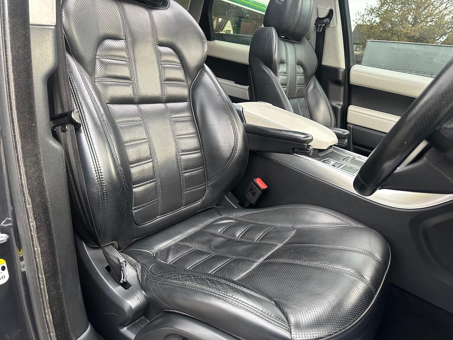 Used Land Rover Range Rover Sport 2015 for sale - 76482849: Photo 49