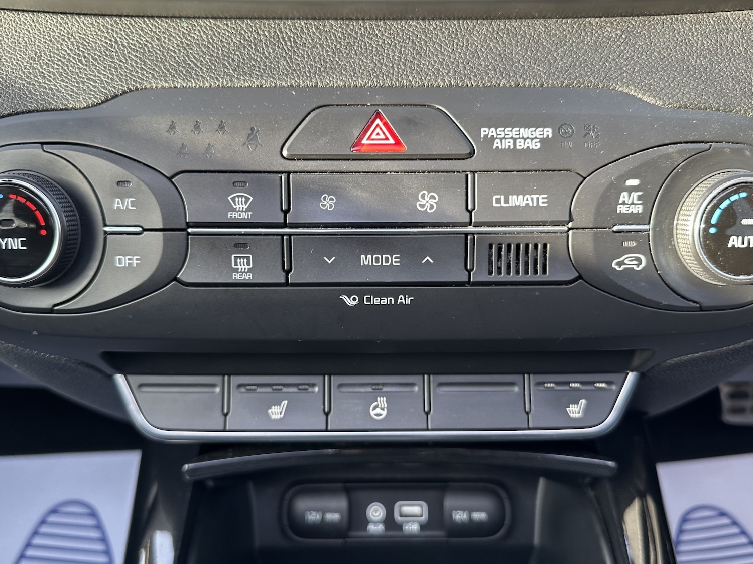 Used Kia Sorento 2015 for sale - 76571083: Photo 30