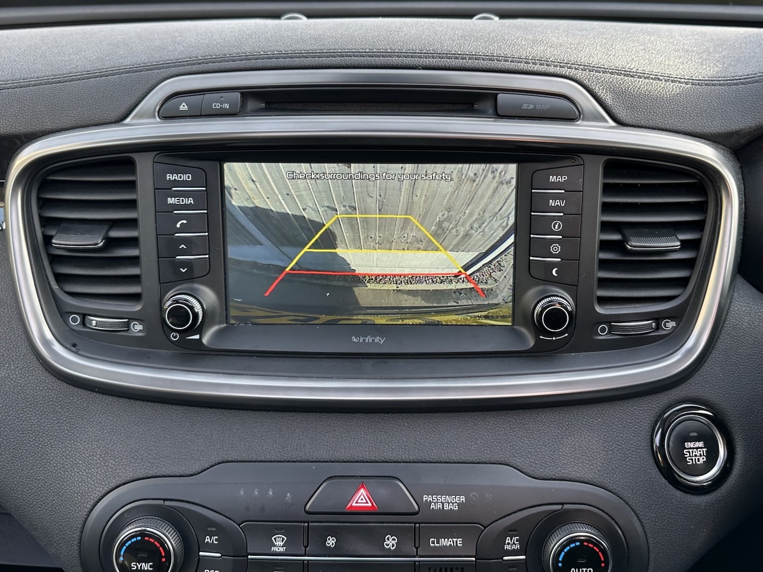 Used Kia Sorento 2015 for sale - 76571083: Photo 34