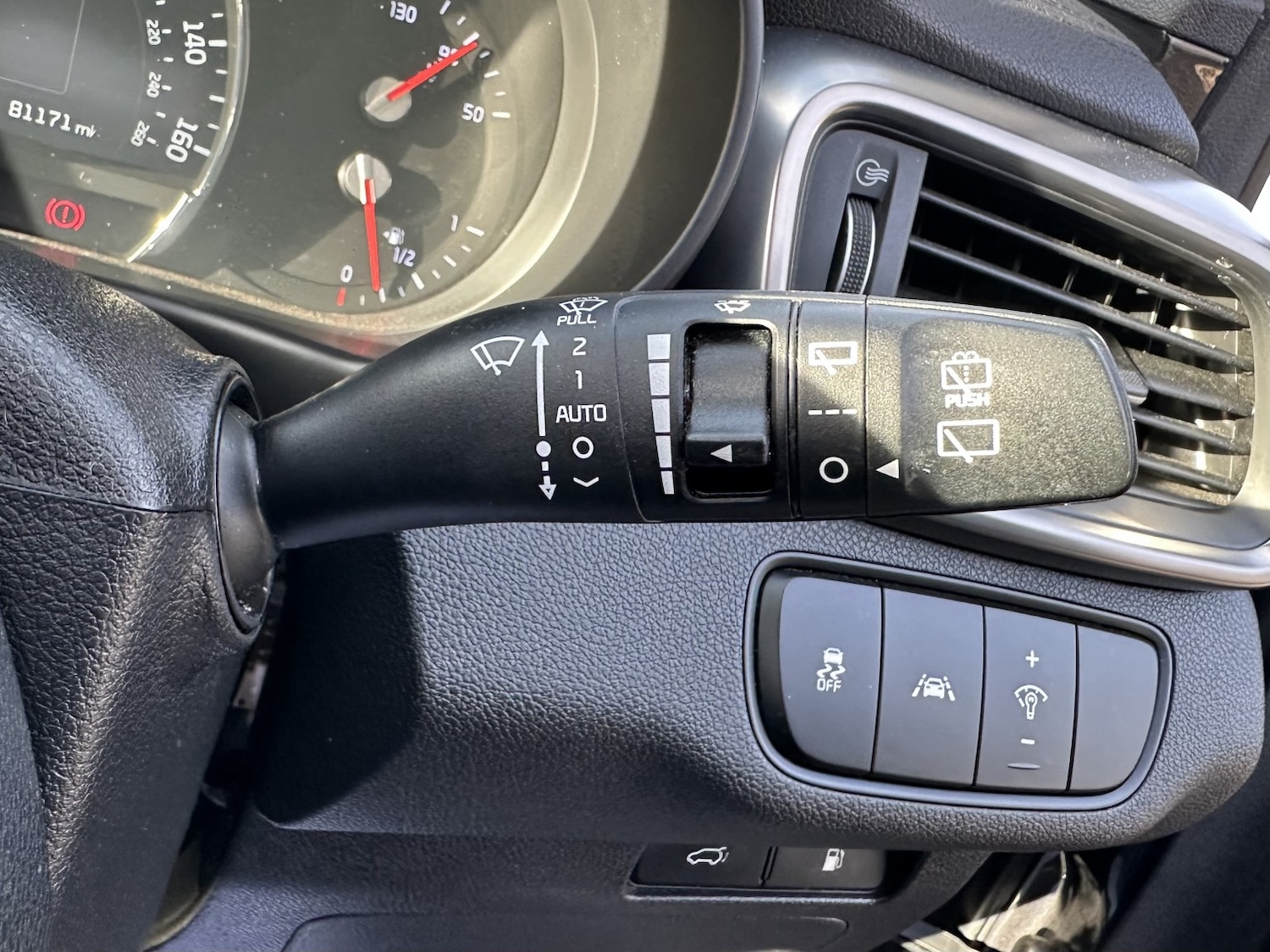 Used Kia Sorento 2015 for sale - 76571083: Photo 39