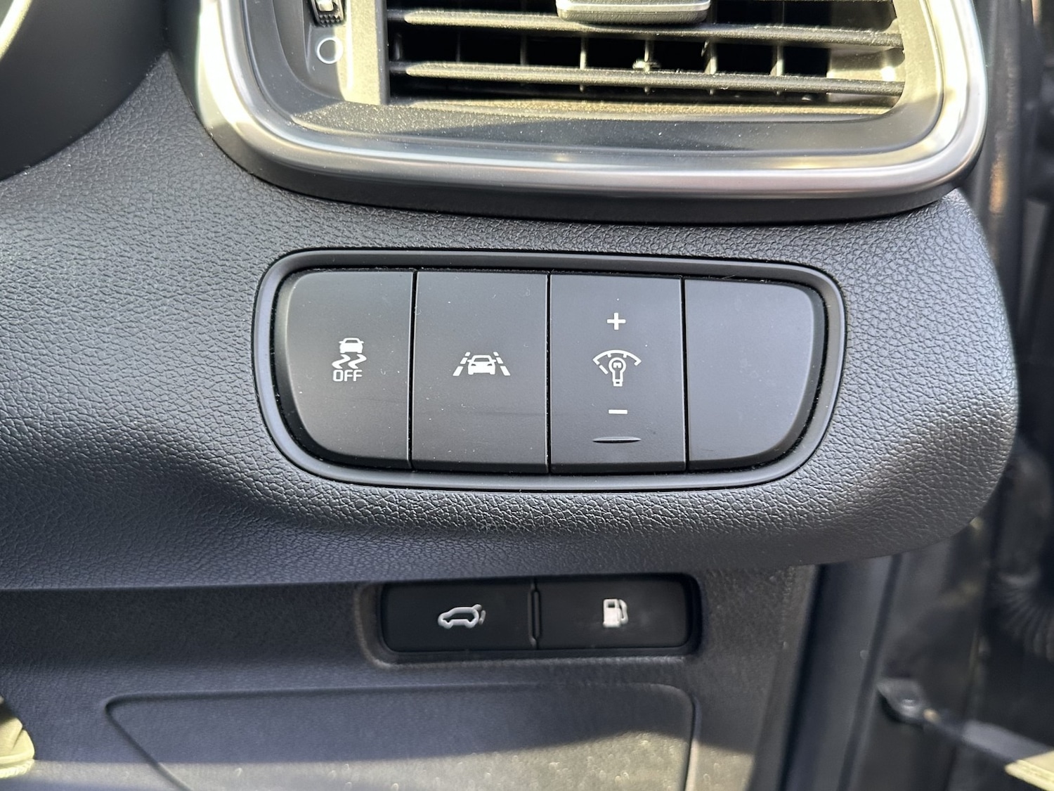 Used Kia Sorento 2015 for sale - 76571083: Photo 41