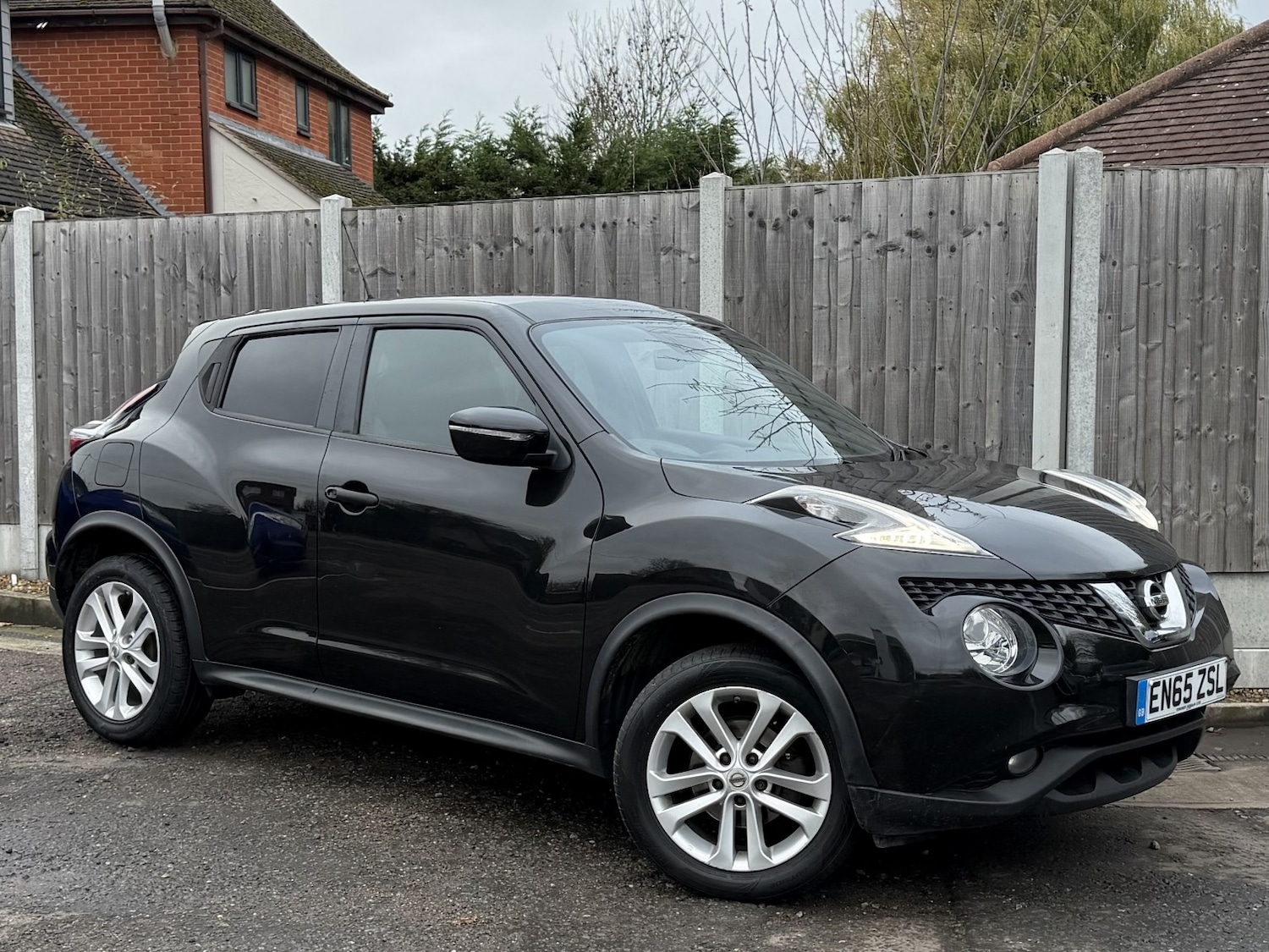 Used Nissan Juke 2016 for sale - 76799300: Photo 1