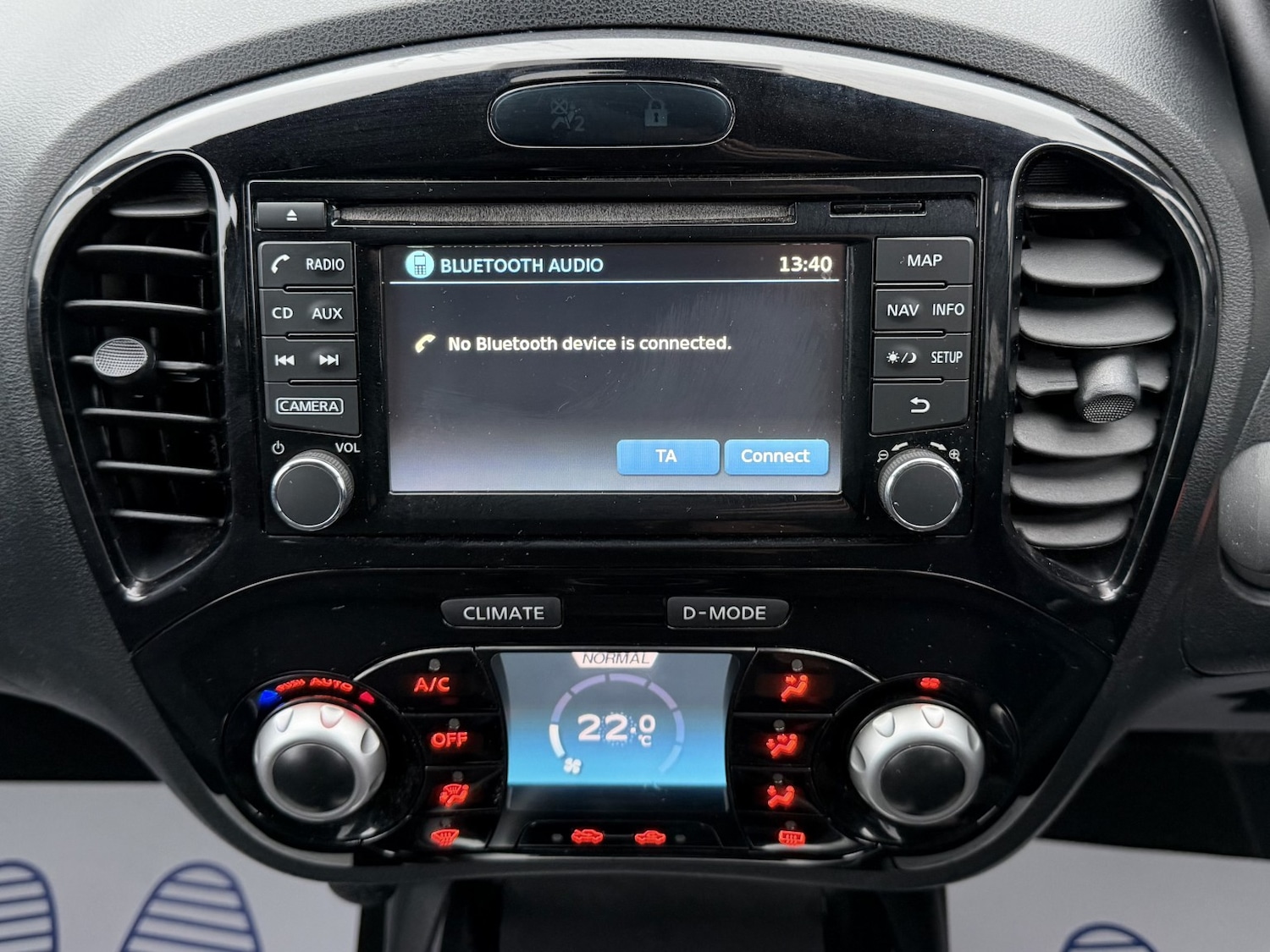 Used Nissan Juke 2016 for sale - 76799300: Photo 21