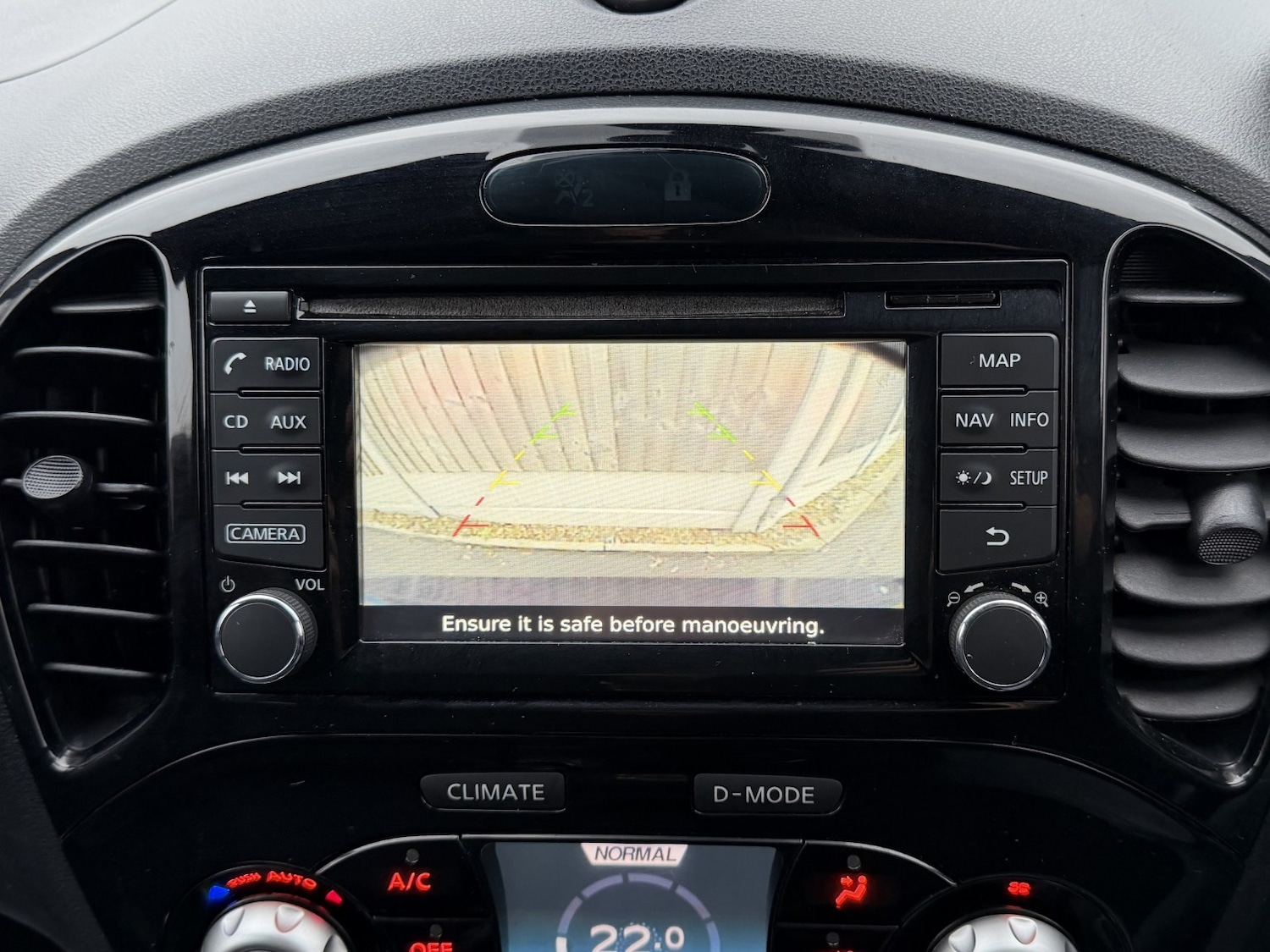 Used Nissan Juke 2016 for sale - 76799300: Photo 22