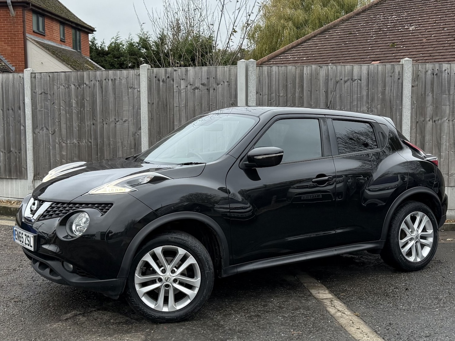 Used Nissan Juke 2016 for sale - 76799300: Photo 3
