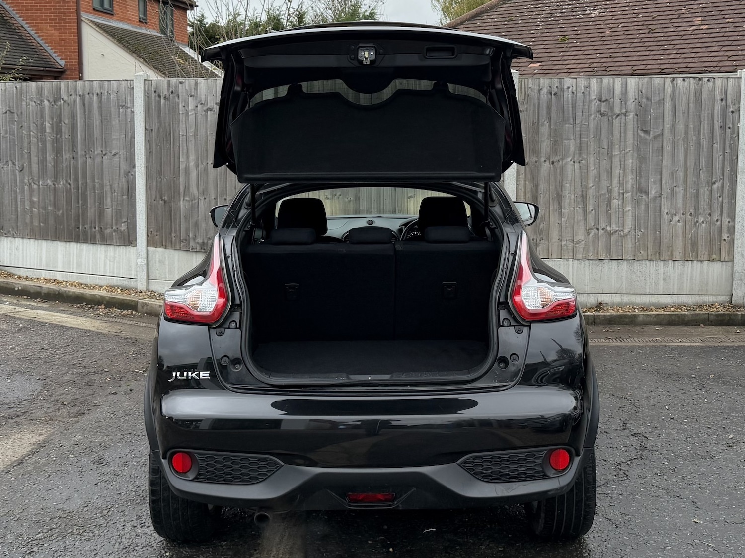 Used Nissan Juke 2016 for sale - 76799300: Photo 7