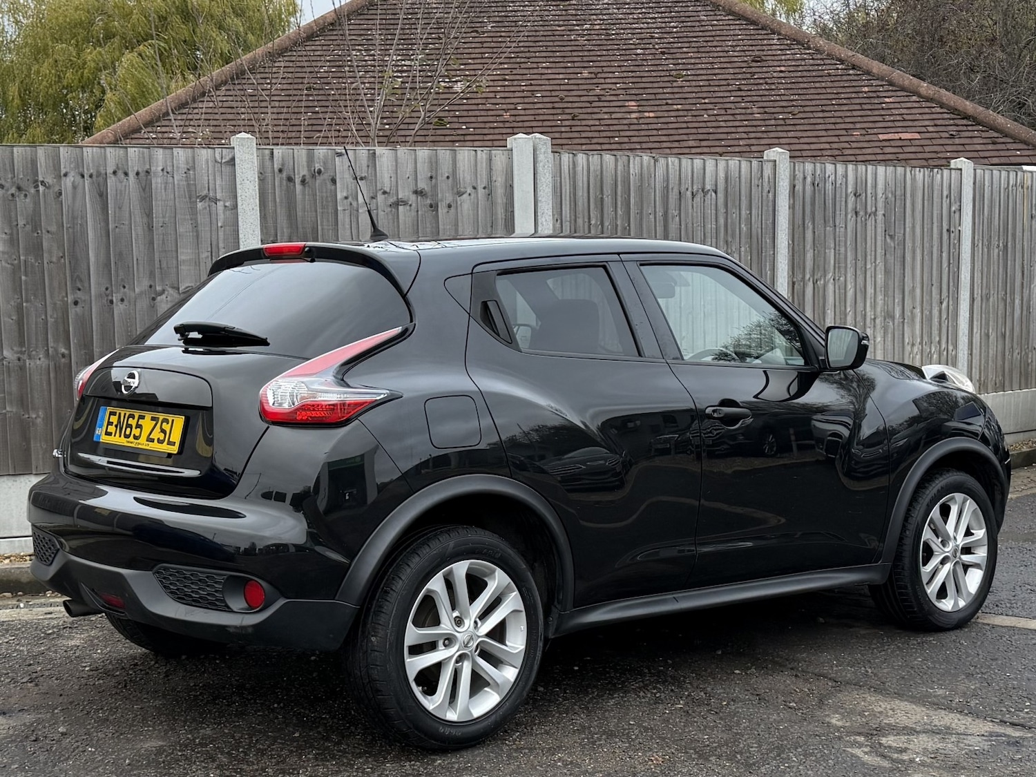 Used Nissan Juke 2016 for sale - 76799300: Photo 8