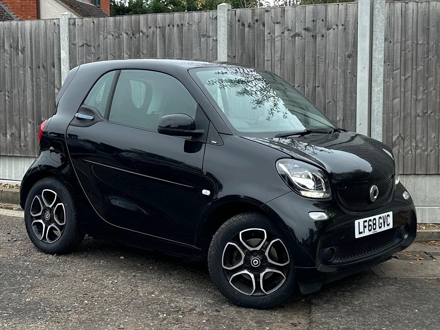 Used smart fortwo 2018 for sale - 76591452: Photo 1