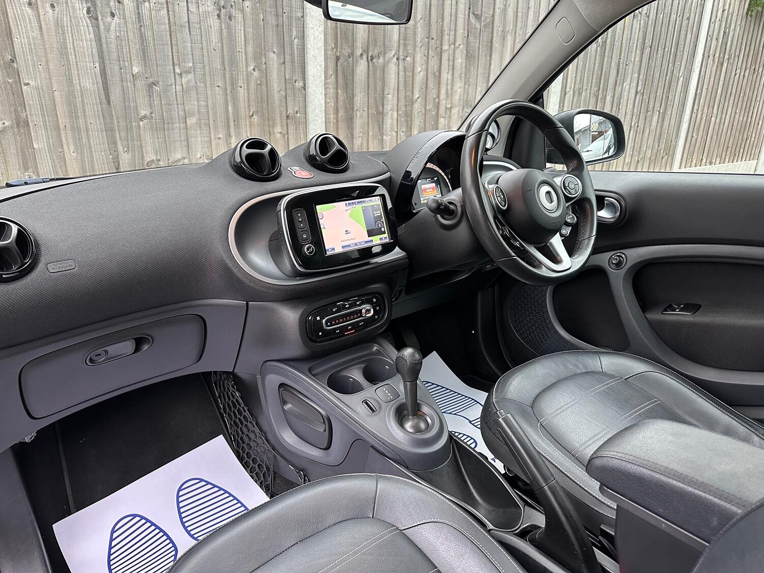 Used smart fortwo 2018 for sale - 76591452: Photo 17