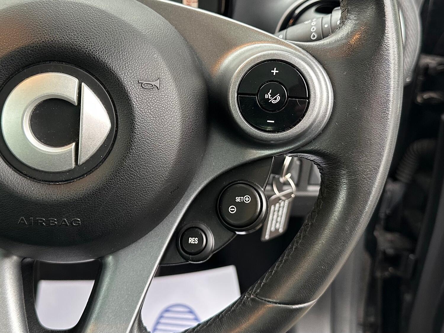 Used smart fortwo 2018 for sale - 76591452: Photo 24