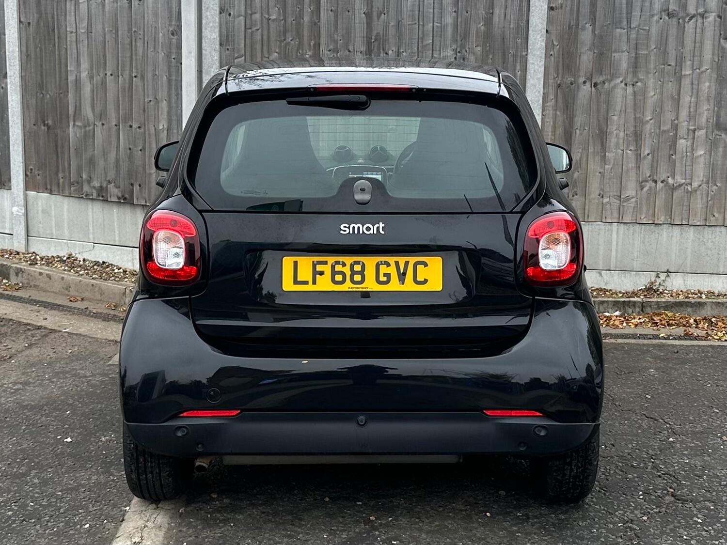 Used smart fortwo 2018 for sale - 76591452: Photo 6