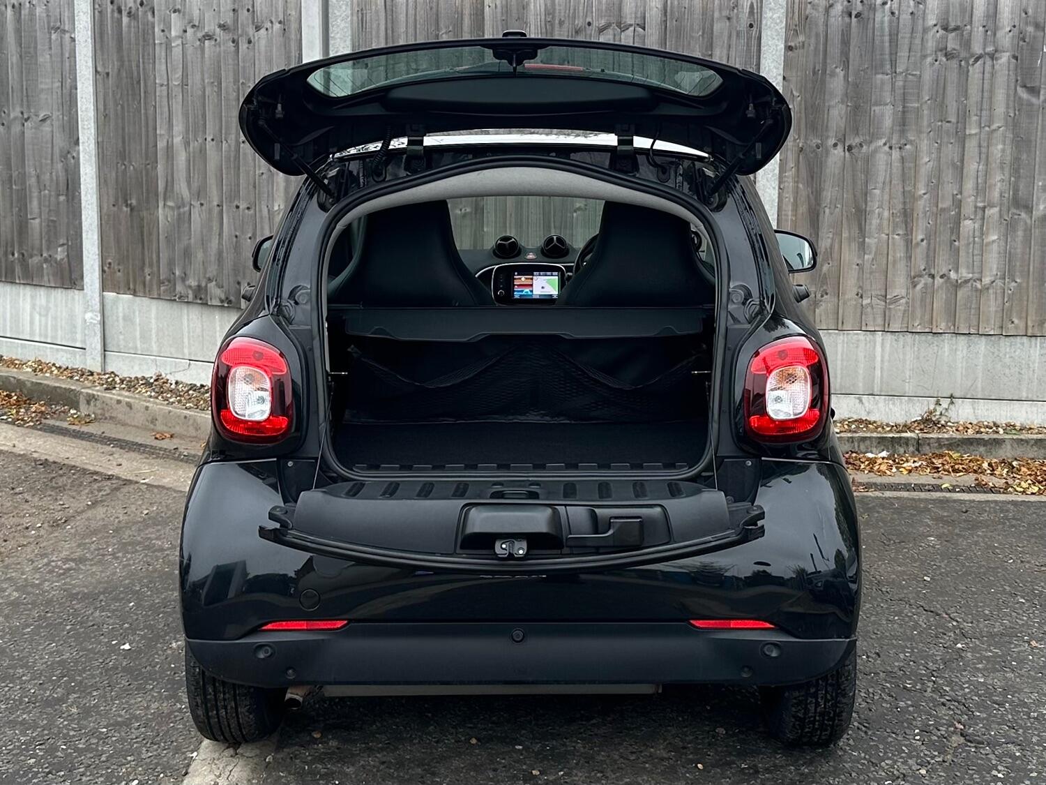 Used smart fortwo 2018 for sale - 76591452: Photo 8