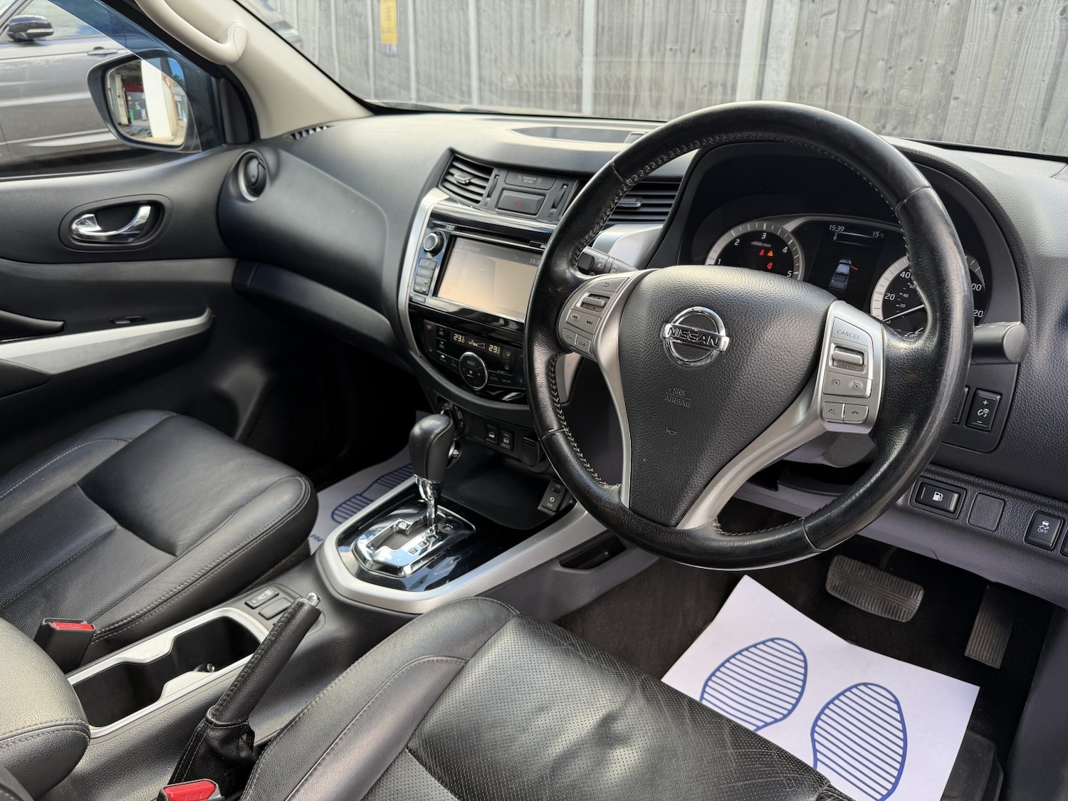 Used Nissan Navara 2018 for sale - 78149685: Photo 11