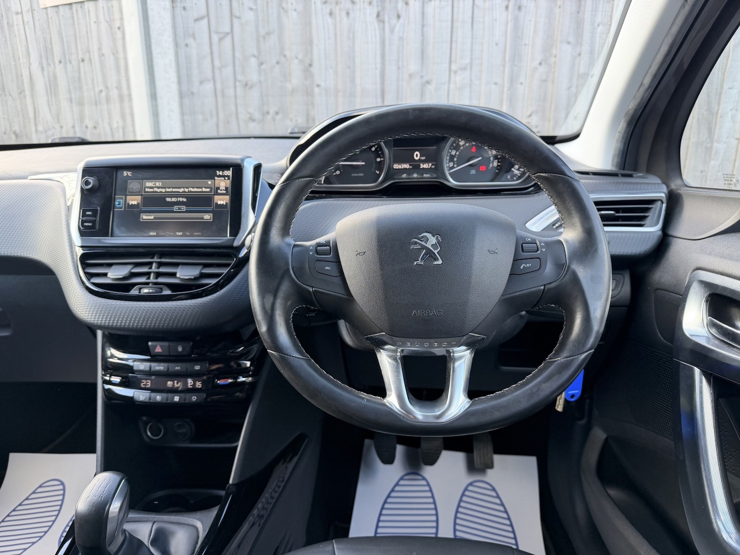 Used Peugeot 2008 2015 for sale - 77558557: Photo 21