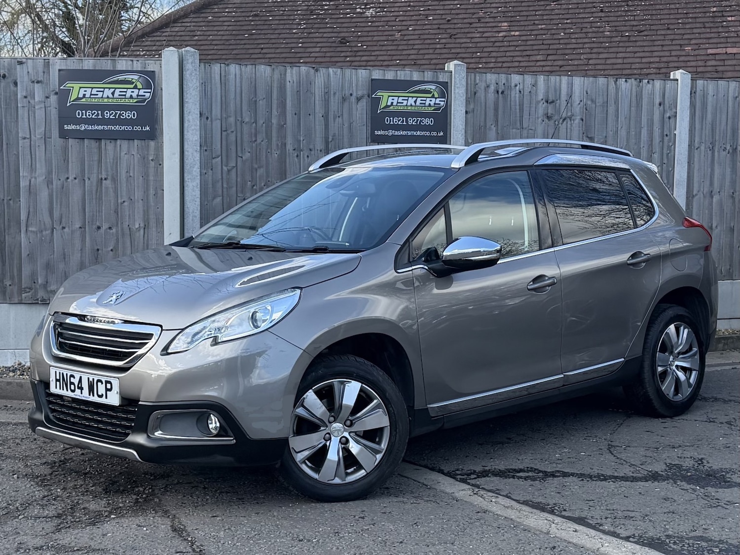 Used Peugeot 2008 2015 for sale - 77558557: Photo 3