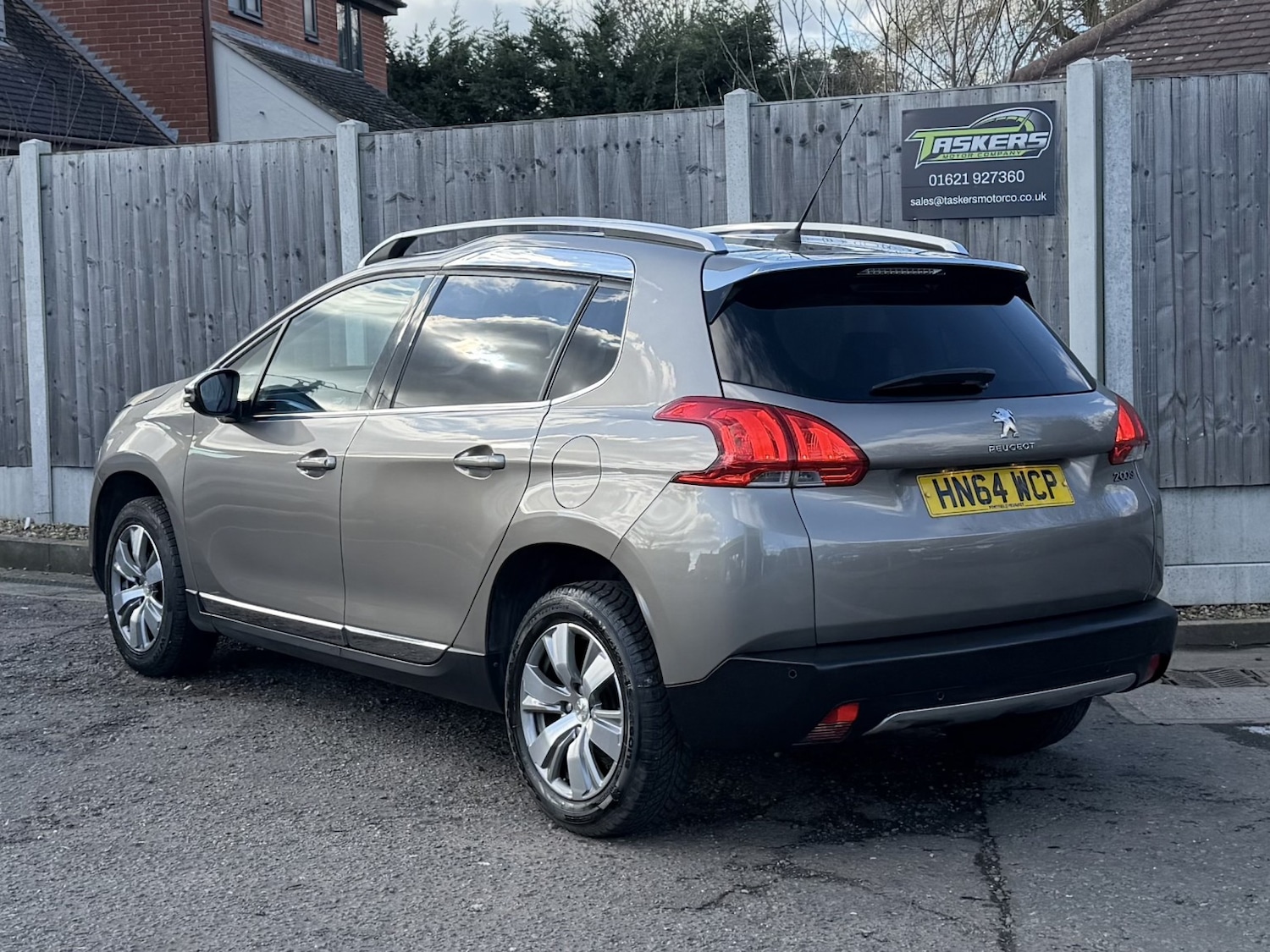 Used Peugeot 2008 2015 for sale - 77558557: Photo 5