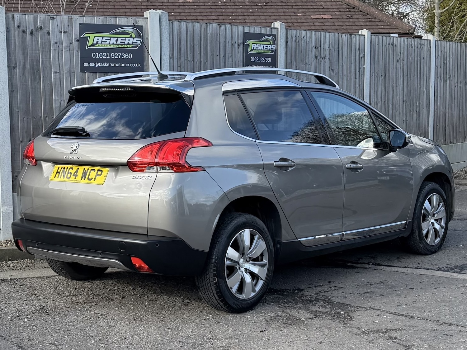 Used Peugeot 2008 2015 for sale - 77558557: Photo 8