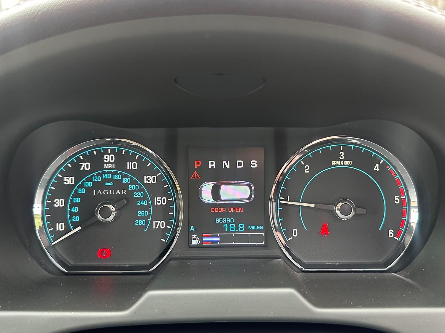 Used Jaguar XF 2013 for sale - 76793711: Photo 27